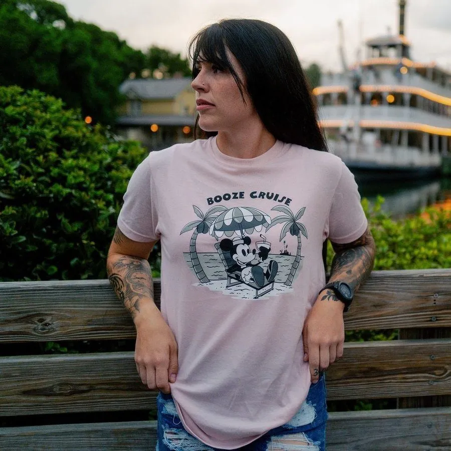 Women's Booze Cruise Boyfriend Fit T-Shirt - Light Pink